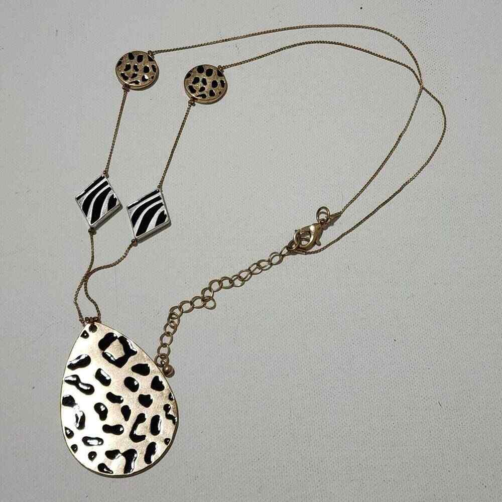 Treska leopard and zebra pendant necklace